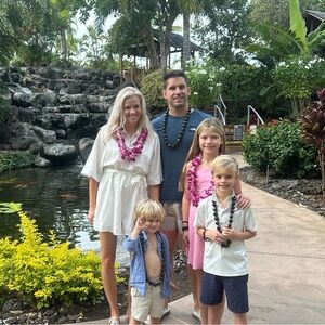 HAWAII Men's Brown Beaded Necklace